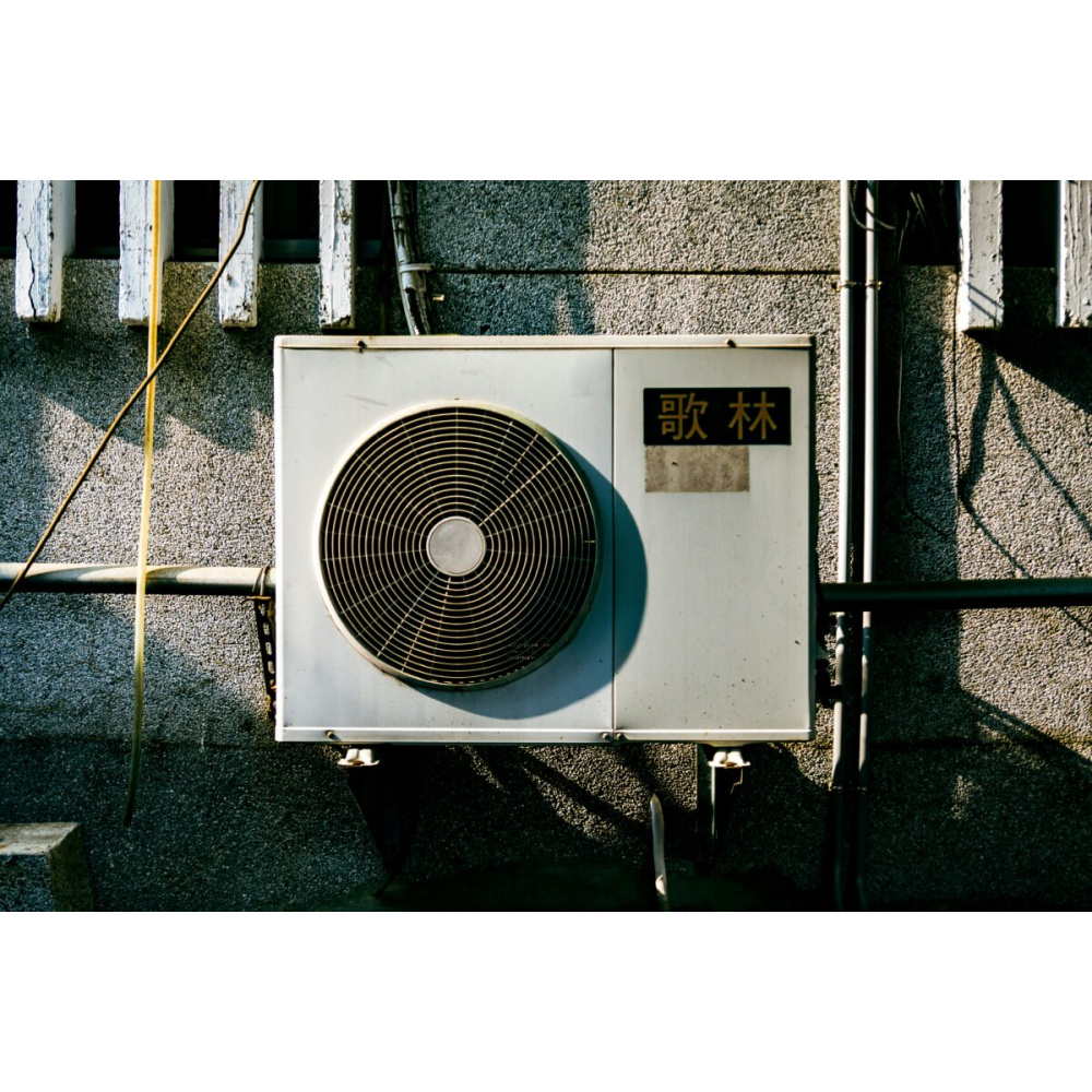 Can dimethyl ether replace propane as refrigerant in heat pumps?