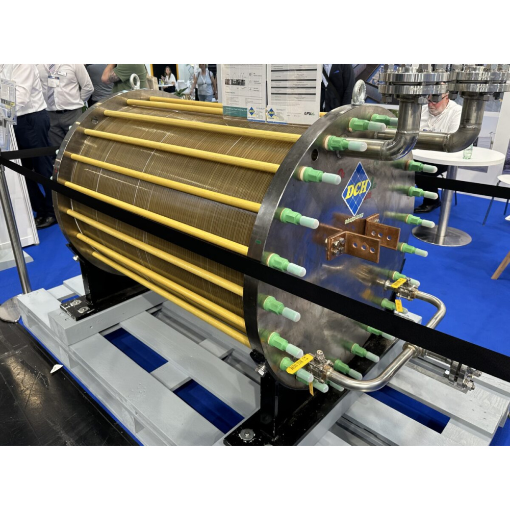 The Hydrogen Stream: ZeroAvia to build UK hub for HTPEM fuel cells